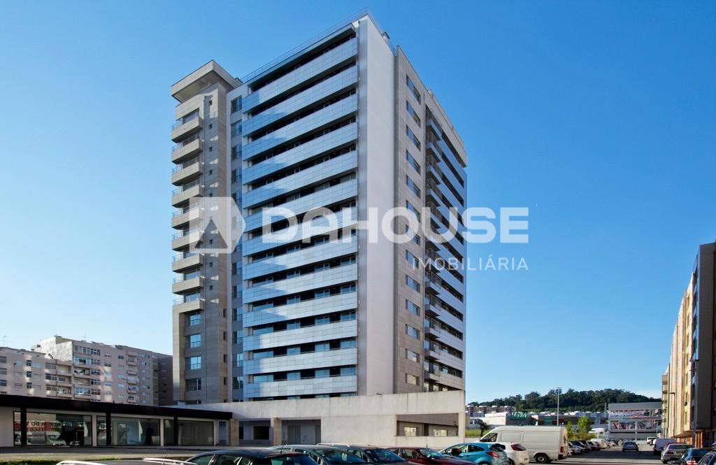 DA0165-Apartamento-T3-São-Victor-1