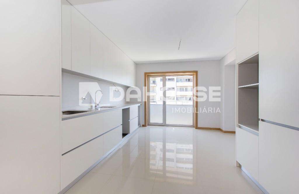 DA0165-Apartamento-T3-São-Victor-19