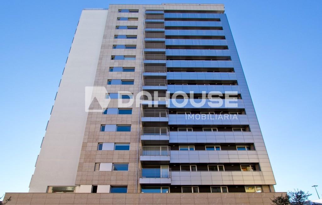 DA0165-Apartamento-T3-São-Victor-2